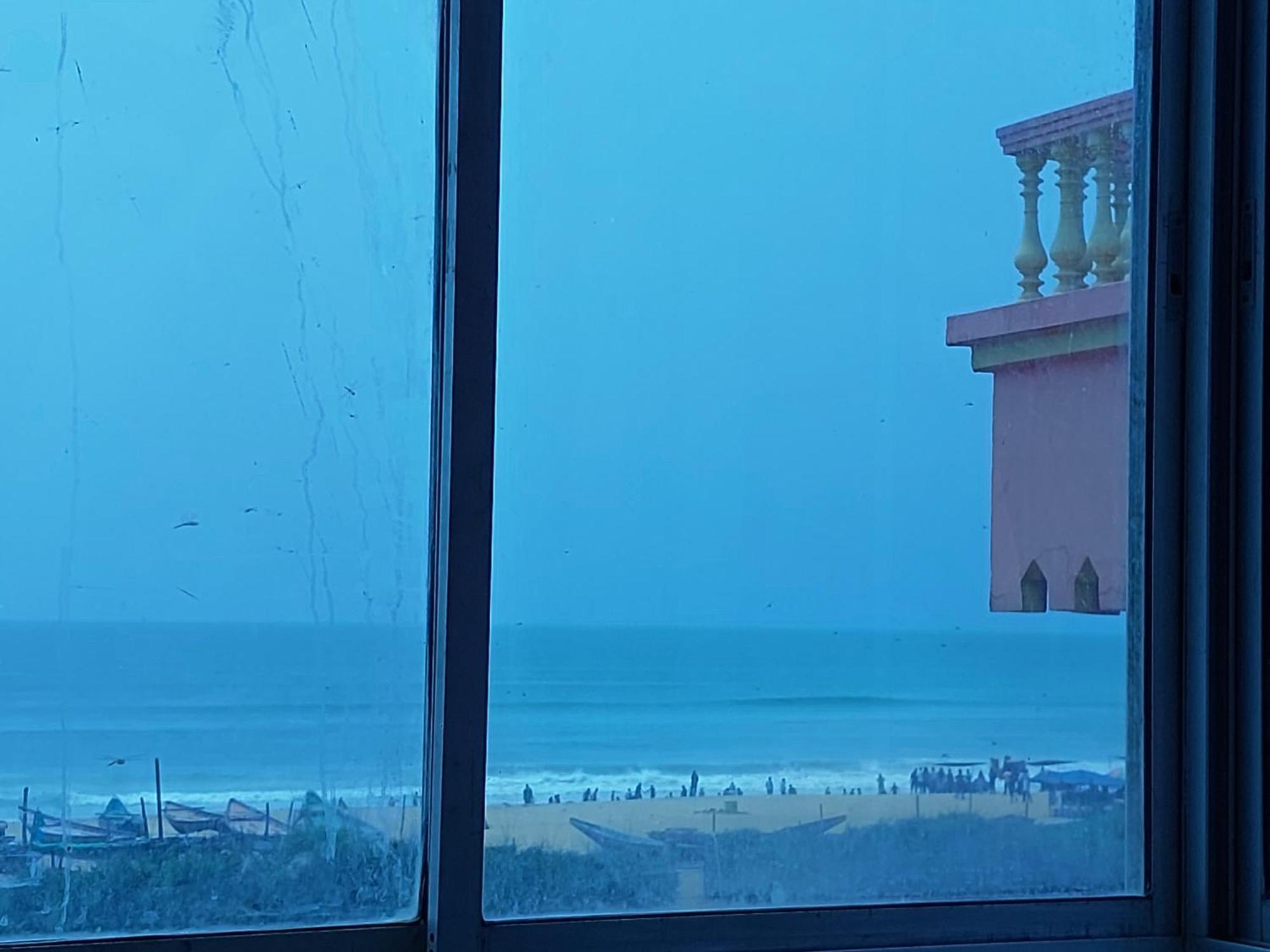 Nirman Beach Homestay Puri Kültér fotó