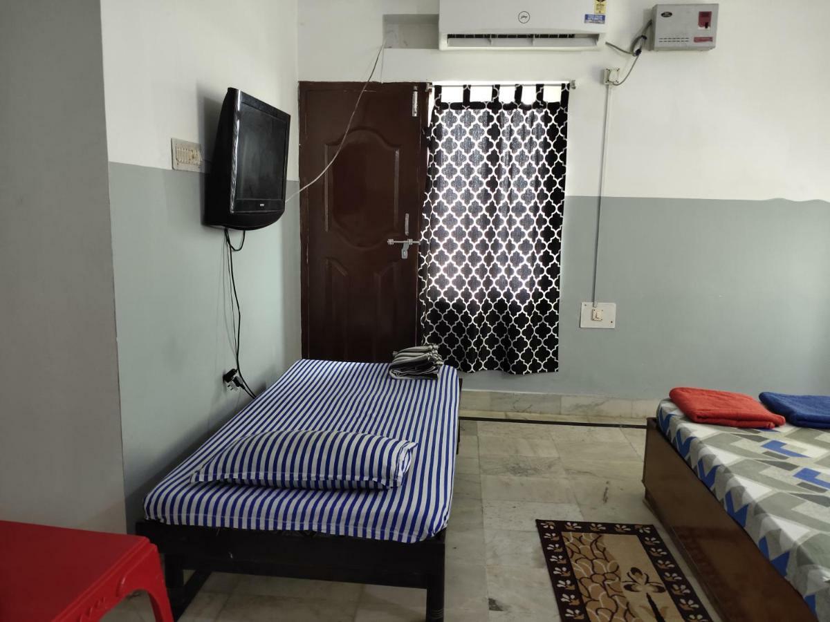 Nirman Beach Homestay Puri Kültér fotó