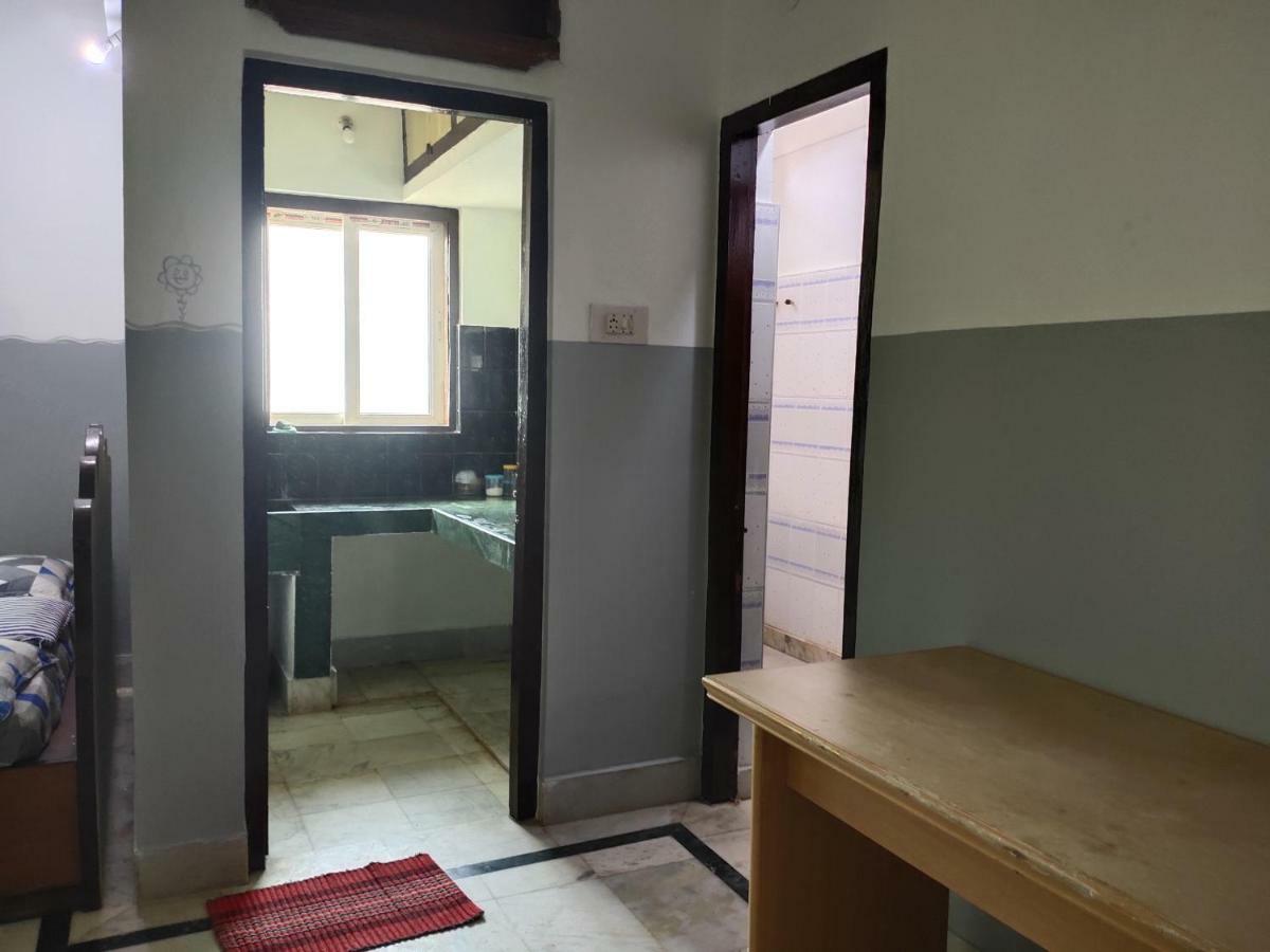 Nirman Beach Homestay Puri Kültér fotó